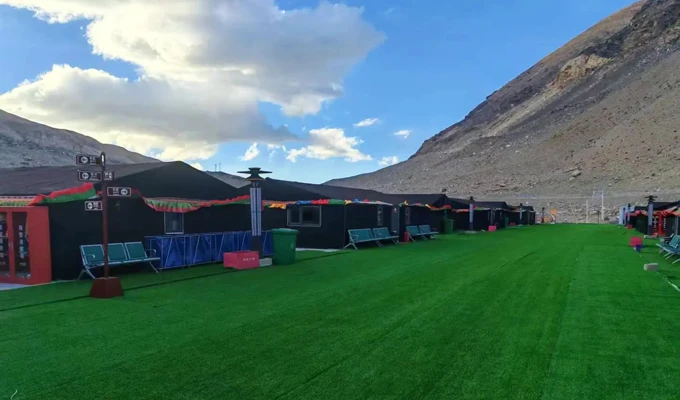 Everest Tent Camping Hotel