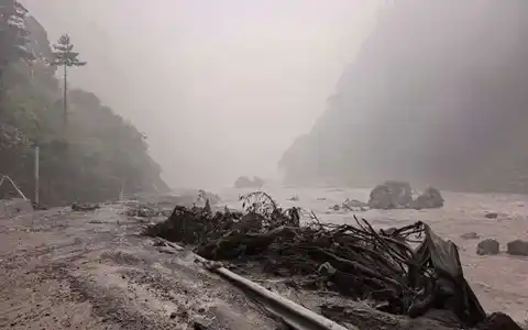 Gyirong Mudslide